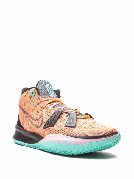 Sportbačiai Nike Kyrie oranžinė