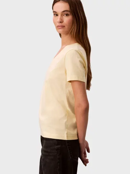 Футболка Calvin Klein Jeans бежева