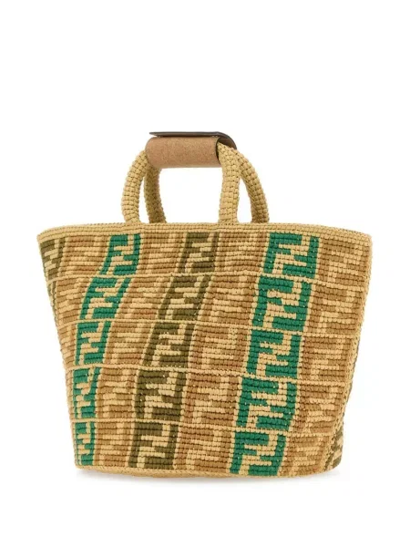 Torba Fendi pleciona