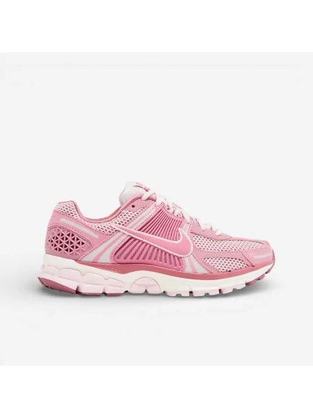 Pantofi Nike roz