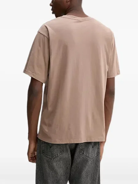 Tricou Won Hundred cu autograf