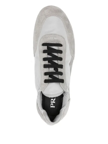 Sneakerși Prada cu șireturi din dantelă gri