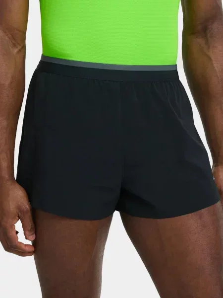 Спортивні шорти Saucony чорний