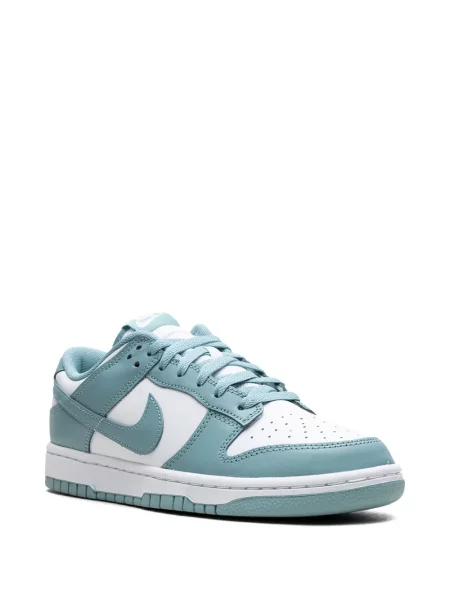 Sneakerși Nike Vomero alb
