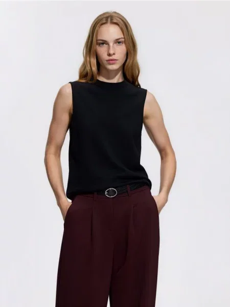 Reserved Pantaloni cu o curea decorativă maro
