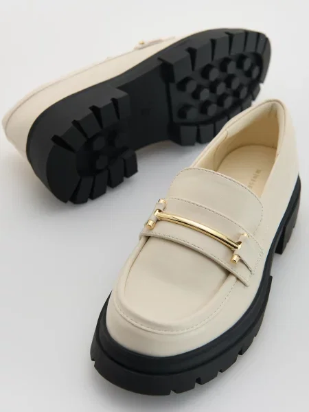 Кожаные лоферы Reserved