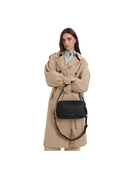 Calvin Klein torebka crossbody czarna