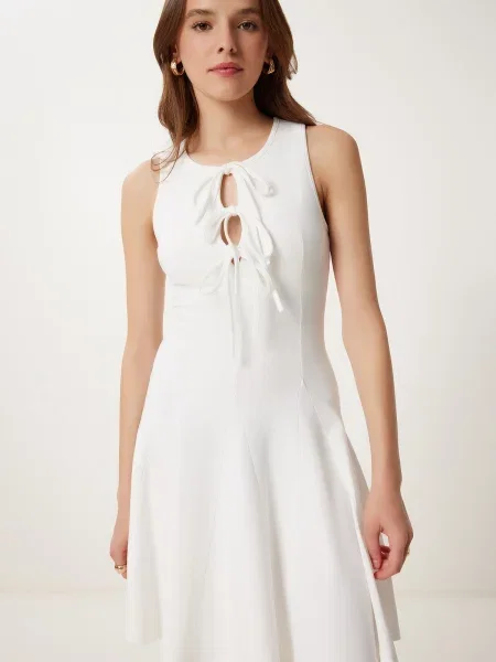 Happiness İstanbul Obleka bela