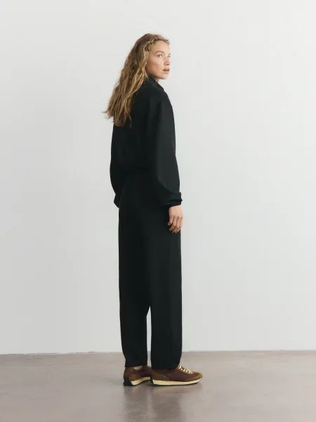 Reserved Спортивні штани з модаллю чорний