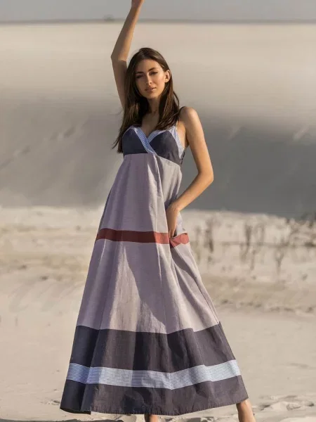 Платье блакитна