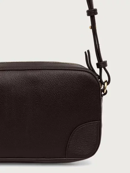 Кожаная сумка через плечо Armani Exchange