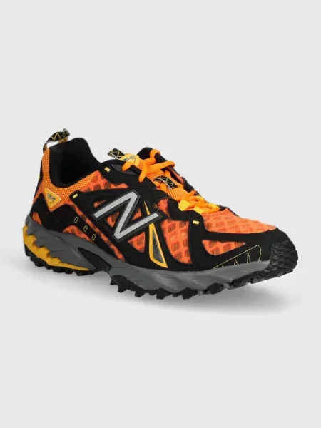 Обувки New Balance оранжево