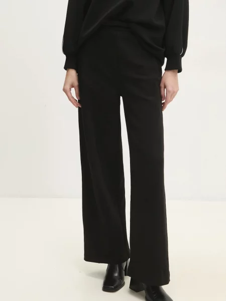 Спортен панталон Answear Lab с изчистен дизайн черно