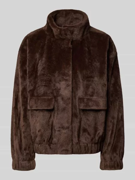 Kardigan rozpinany z materiału typu teddy z z patką krój regular fit Zero