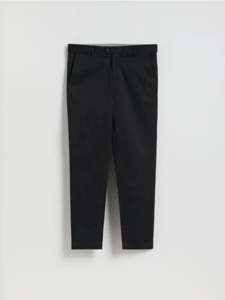 Reserved Pantaloni chino slim fit negru