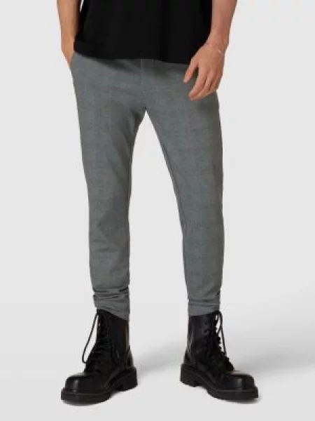 Spodnie o kroju tapered fit z dodatkiem streczu model ‘Mark’ Only & Sons