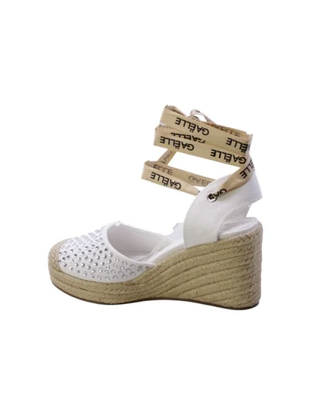 Pantofi Gaëlle Paris alb