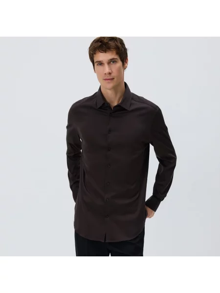 Reserved Košile regular fit z egyptské bavlny tmavě hnědá