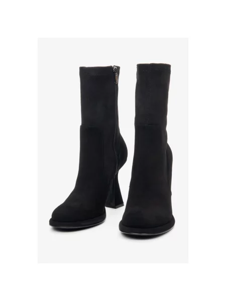 Стрейчевые ботильоны Estro черные