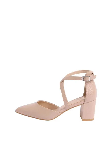 Friends Like These Pumps pielii