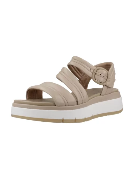 Sandały Clarks na płaskim obcasie beżowe