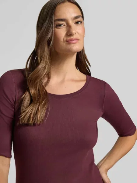 T-shirt z okrągłym dekoltem i detalem z logo Marc Cain