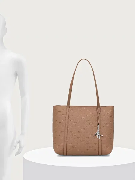 Кожаная сумка шоппер Armani Exchange