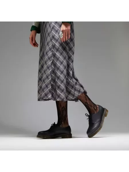 Žemi kerzai Dr. Martens juoda