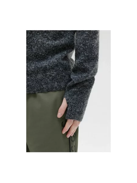 Dzianinowy sweter Fred Perry niebieski