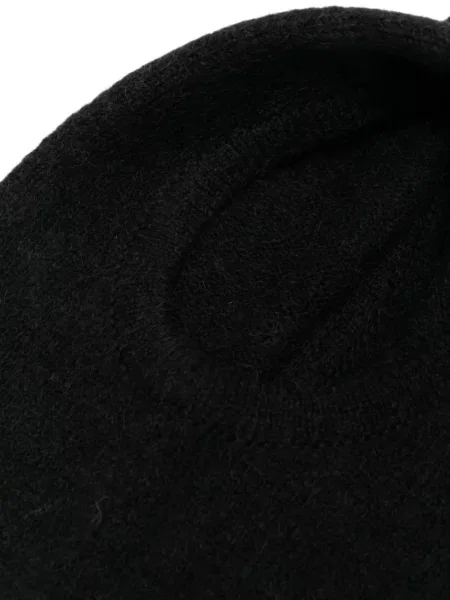 Căciulă Low Classic tricotate clasică negru