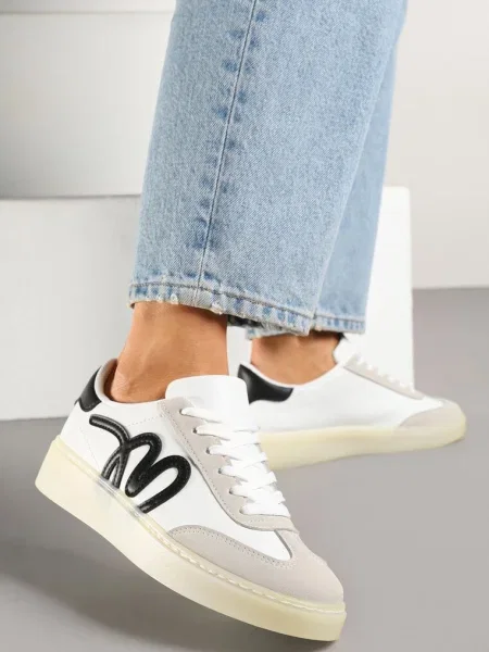 Sneakersy Kultowe Tenisówki Zdobione Abstrakcyjną Aplikacją Fendiva białe