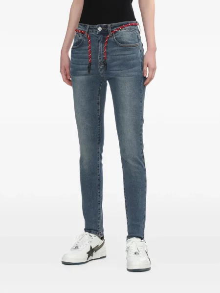 Proste jeansy Apee™ By *a Bathing Ape® plecione niebieskie