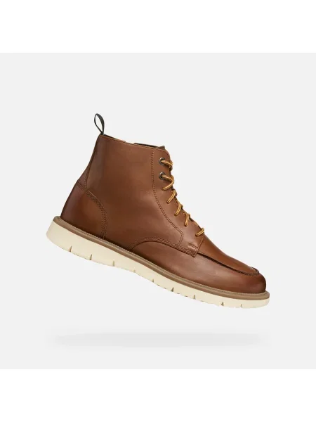 Čevlji do gležnjev Geox rjava