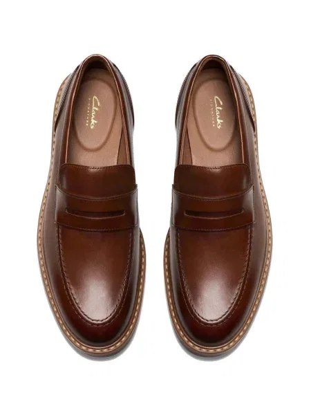 Pantofi Clarks maro