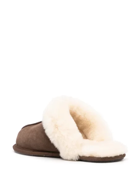 Kapcie Ugg brązowe