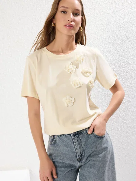 Tricou Trendyol cu strasuri gri