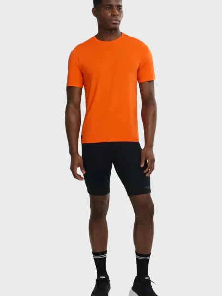 Футболка Saucony помаранчева