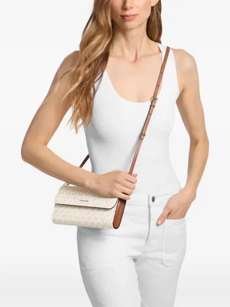 Virágos szandál Michael Michael Kors autogrammal fekete