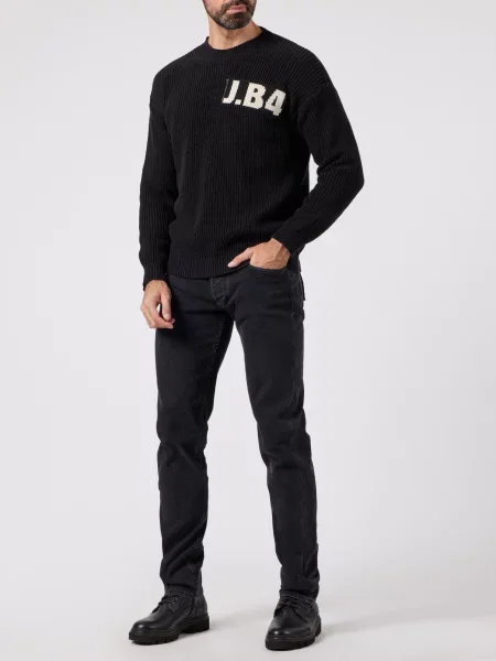 Светр J.b4 Just Before чорний
