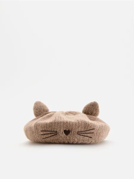 Reserved Čiapka beanie s prímesou vlny béžová