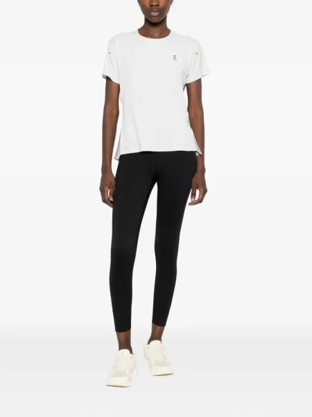 Pantaloni On negru