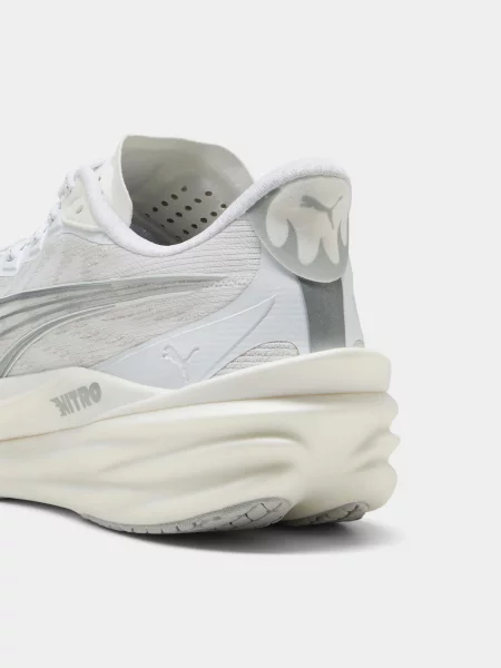 Кроссовки для бега Puma для бега белые