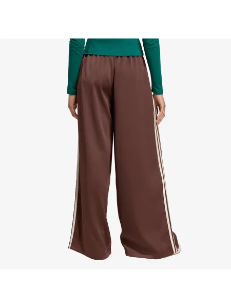 Joggery Adidas brązowe