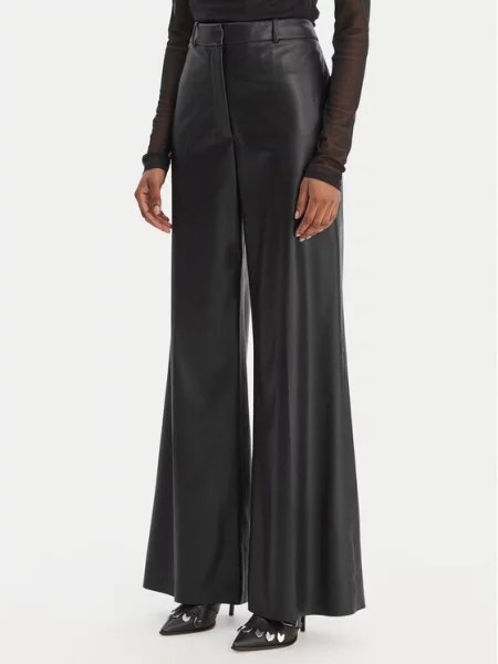 HUGO Панталони от имитация на кожа Wide Leg черен