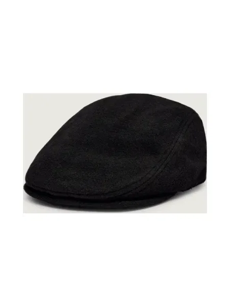 Șapcă Lacoste de lână negru