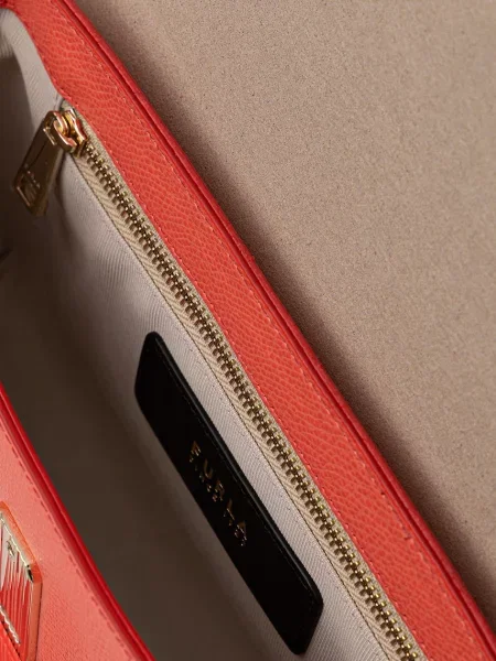 Кожаная сумка через плечо Furla