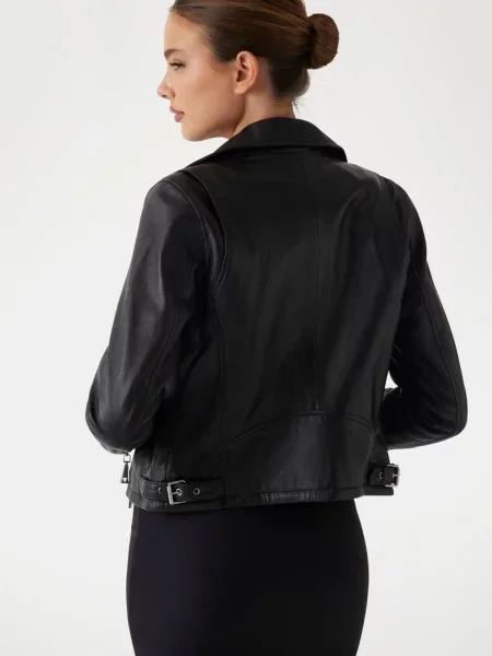 Кожаная куртка Guess черная