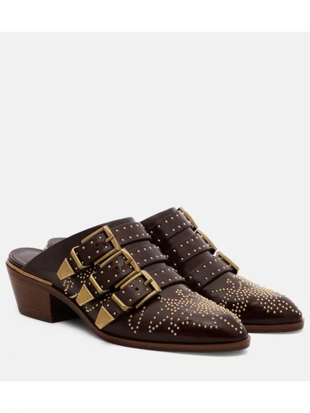 Papuci tip mules Chloé din piele cu tepi maro