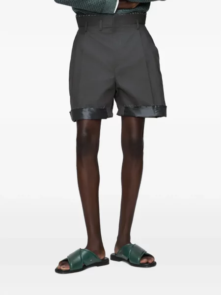 Плисирани бермуди Maison Margiela сиво