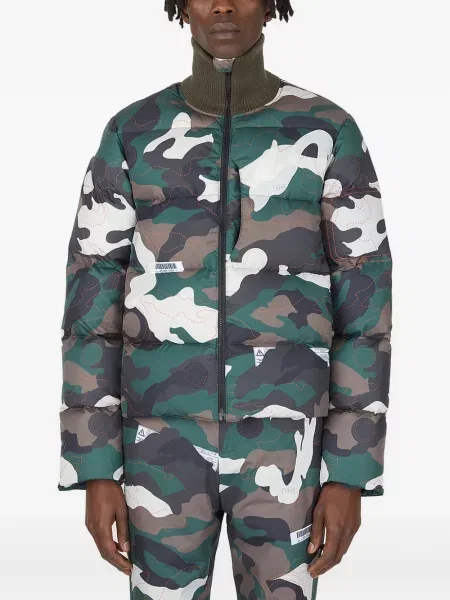 Geacă cu puf Kanghyuk cu model camuflaj verde